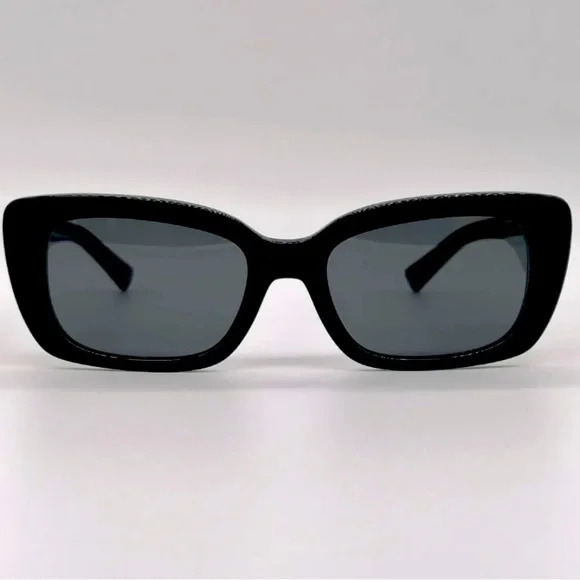 ♥️✨🖤Valentino Rock Studed Smoke Black Sunnies🖤✨♥️ - Picture 3 of 13